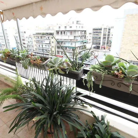 Athens Centre Acropolis "Sunny" Apartment #718-3
